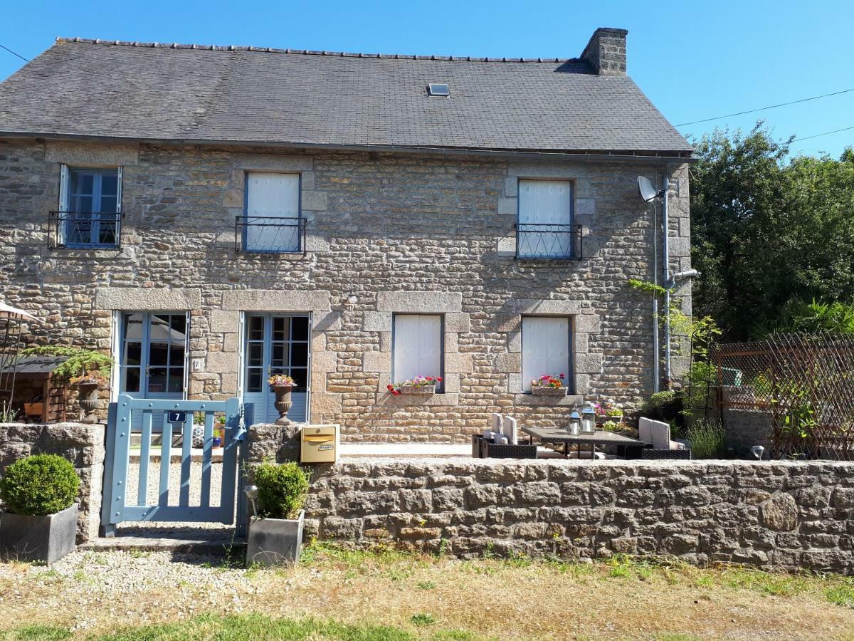 Gite Bleu Brittany Near Dinan Plumaudan Exteriör bild